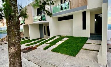 Casa nueva en venta de 3 recámaras en privado Panorámica Morelia $1,977,000