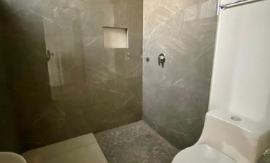 Casa nueva en venta de 3 recámaras en privado Panorámica Morelia $1,977,000