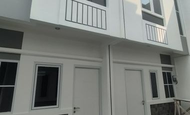 Di jual rumah di pangkalan asem Johar baru jakarta pusat