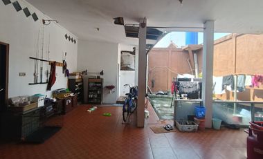 Rumah Luas Bangunan Jati Kokoh Kota Solo