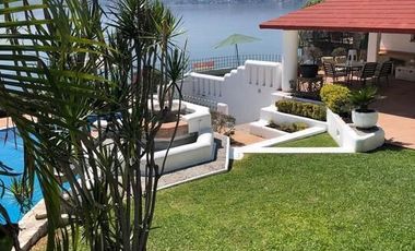 PARAÍSO FRENTE AL LAGO: CASA EXCLUSIVA EN TEQUESQUITENGO