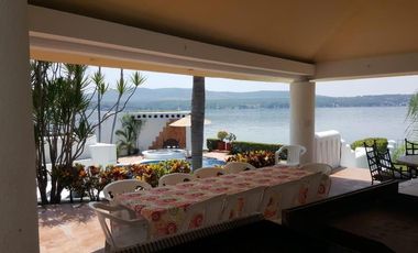 PARAÍSO FRENTE AL LAGO: CASA EXCLUSIVA EN TEQUESQUITENGO