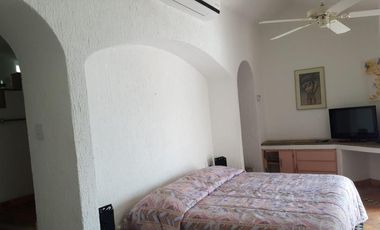PARAÍSO FRENTE AL LAGO: CASA EXCLUSIVA EN TEQUESQUITENGO