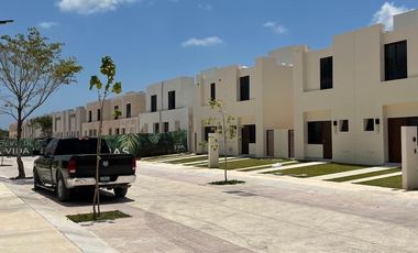 CASA EN VENTA EN KULKANA, CANCUN, QUINTANA ROO
