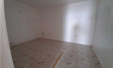 SE ARRIENDA CASA BARRIO GAITAN PARA USO COMERCIAL (SALUD)