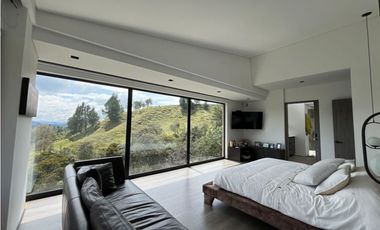 Casa Moderna para Arriendo Amoblada en Alto de Palmas