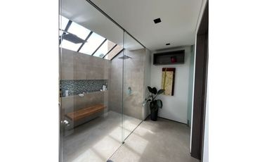 Casa Moderna para Arriendo Amoblada en Alto de Palmas