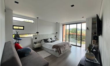 Casa Moderna para Arriendo Amoblada en Alto de Palmas