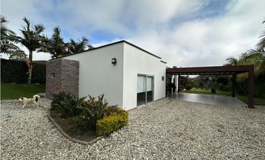 Casa para Renta en Llanogrande Pontezuela