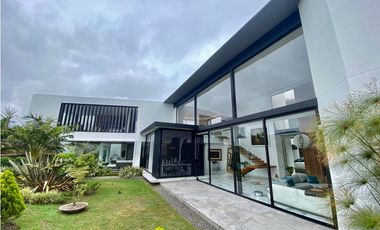 Casa para Renta Amoblada en El Alto de Palmas