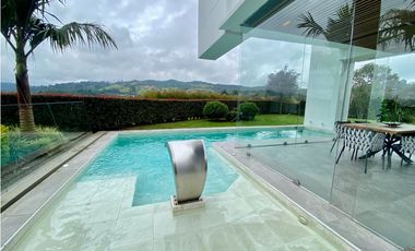 Casa para Renta Amoblada en El Alto de Palmas