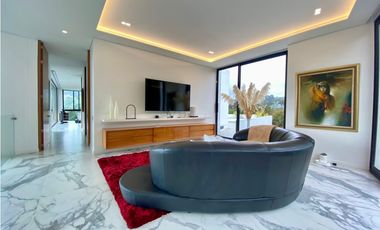 Casa para Renta Amoblada en El Alto de Palmas