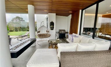 Casa para Renta Amoblada en El Alto de Palmas