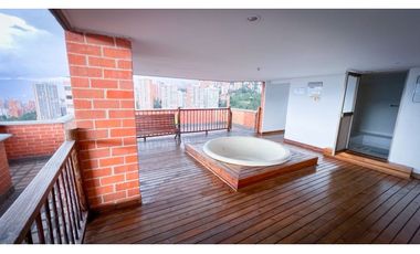 Apartamento en el Poblado El Campestre en Arriendo Amoblado