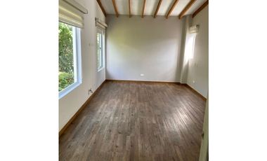 Casa Para La Venta el Retiro