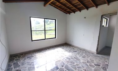 Casa en Arriendo en Envigado sector Antillas