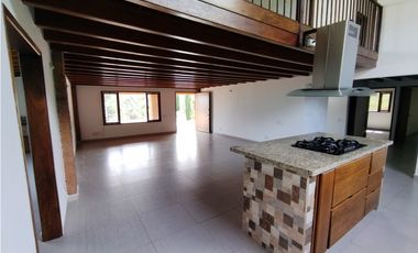 Casa en Arriendo en Envigado sector Antillas