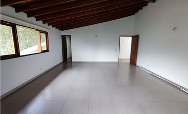 Casa en Arriendo en Envigado sector Antillas
