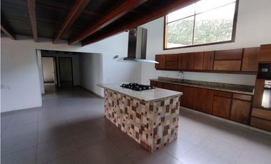 Casa en Arriendo en Envigado sector Antillas