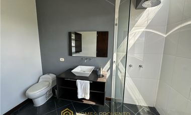 Casa para Arriendo Amoblado en San Antonio Ojo De Agua .