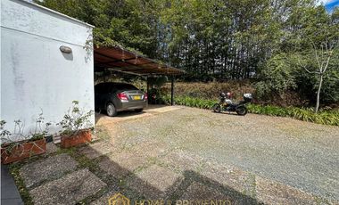 Casa para Arriendo Amoblado en San Antonio Ojo De Agua .