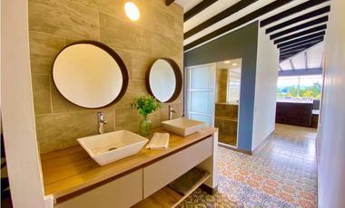 Casa para Arriendo Amoblado en San Antonio Ojo De Agua .