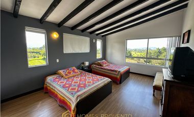 Casa para Arriendo Amoblado en San Antonio Ojo De Agua .