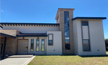 Casa en Arriendo en El Retiro