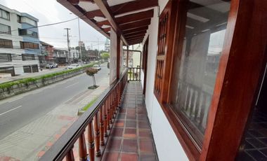 CASA EN ARRIENDO EN AV SANTANDER/MANIZALES