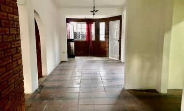 CASA ALQULER ITUZAINGO