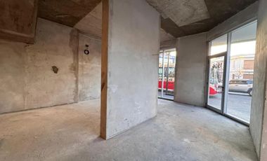 LOCAL en Lanús Este