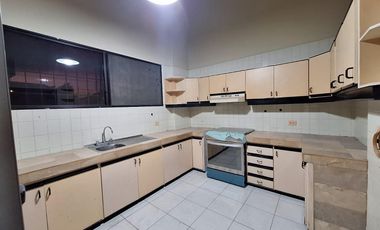 Departamento en alquiler de 3 dormitorios con terraza en Urb. La Puntilla RRR