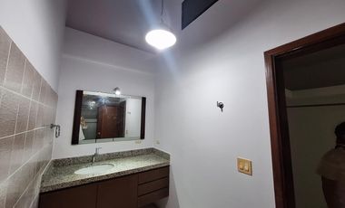 Departamento en alquiler de 3 dormitorios con terraza en Urb. La Puntilla RRR