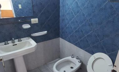 Alquiler PH de 3 ambientes en Sarandi