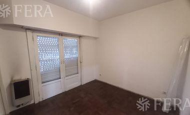 Alquiler PH de 3 ambientes en Sarandi