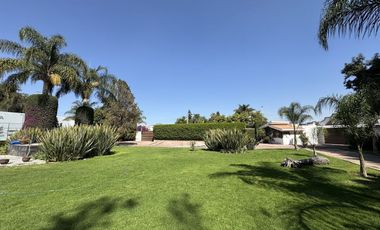 HERMOSA QUINTA EN TESISTAN OPORTUNIDAD UNICA