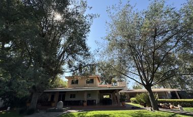 HERMOSA QUINTA EN TESISTAN OPORTUNIDAD UNICA