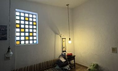 COMODA CASA CON RECAMARAS  EN PLANTA BAJA EXCELENTE UBICACION