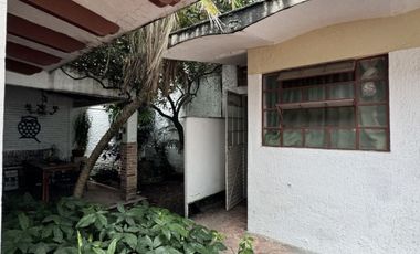 COMODA CASA CON RECAMARAS  EN PLANTA BAJA EXCELENTE UBICACION