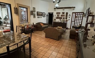 COMODA CASA CON RECAMARAS  EN PLANTA BAJA EXCELENTE UBICACION