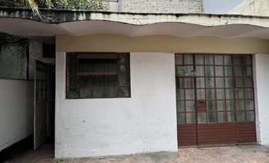 COMODA CASA CON RECAMARAS  EN PLANTA BAJA EXCELENTE UBICACION