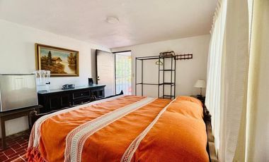 A UNA CUADRA DEL MALECON EXCELENTE UBICACION LINDA CASA EN CHAPALA JALISCO