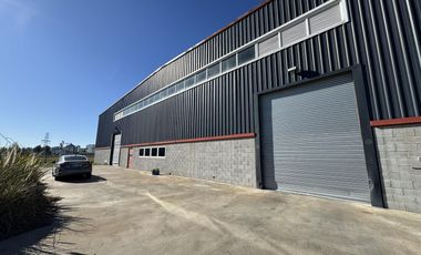 Depósito en Parque Industrial  Cañuelas 1850m2