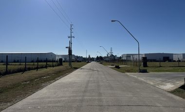 Depósito en Parque Industrial  Cañuelas 1850m2