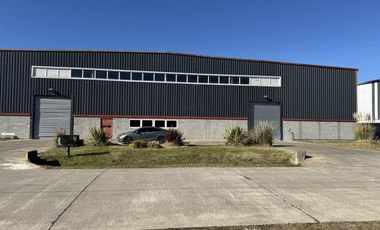 Depósito en Parque Industrial  Cañuelas 1850m2