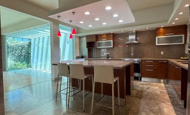 HERMOSA CASA EN RENTA O VENTA  AL SUR DE LA CIUDAD DE GUADALAJARA