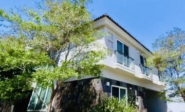 HERMOSA CASA EN RENTA O VENTA  AL SUR DE LA CIUDAD DE GUADALAJARA