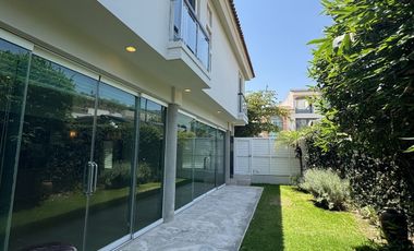 HERMOSA CASA EN RENTA O VENTA  AL SUR DE LA CIUDAD DE GUADALAJARA
