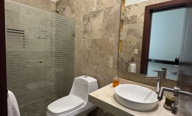 HERMOSA CASA EN RENTA O VENTA  AL SUR DE LA CIUDAD DE GUADALAJARA