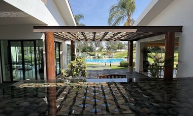 HERMOSA CASA EN RENTA O VENTA  AL SUR DE LA CIUDAD DE GUADALAJARA